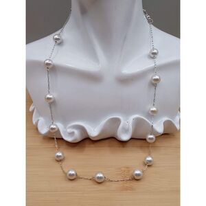 1990s Women's Rmn Designer Silver Tone / Off White Faux Pearl Necklace 16" VTG